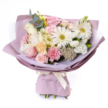 Букет из тюльпанов, роз и гербер