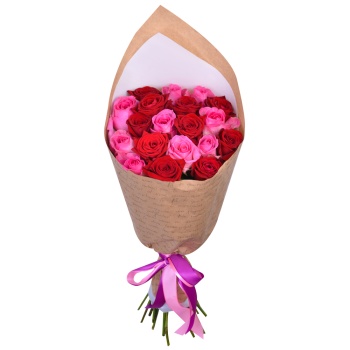 Букет из 19 красных и розовых роз 50 см